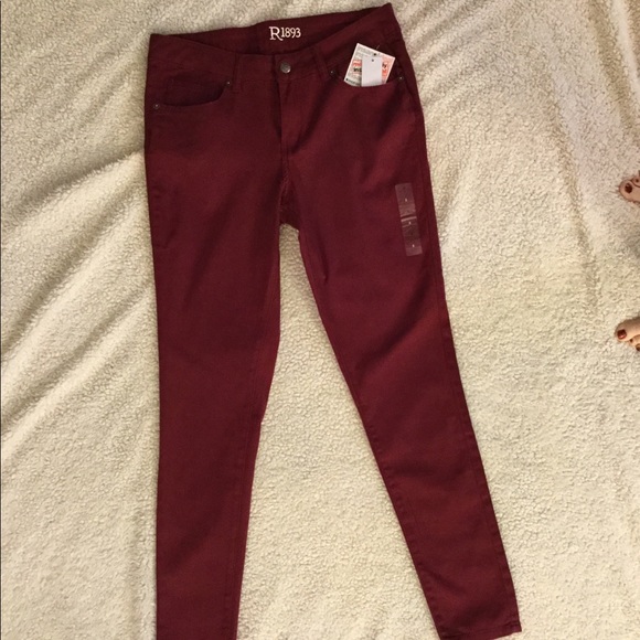 NEW Burgundy straight leg pants - Picture 2 of 5